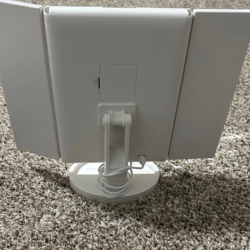 Tri-Fold LED Vanity Mirror